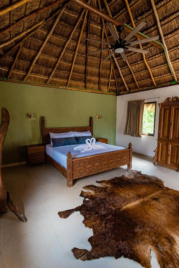 Hotel Alma De Zorro Bacalar Esterno foto